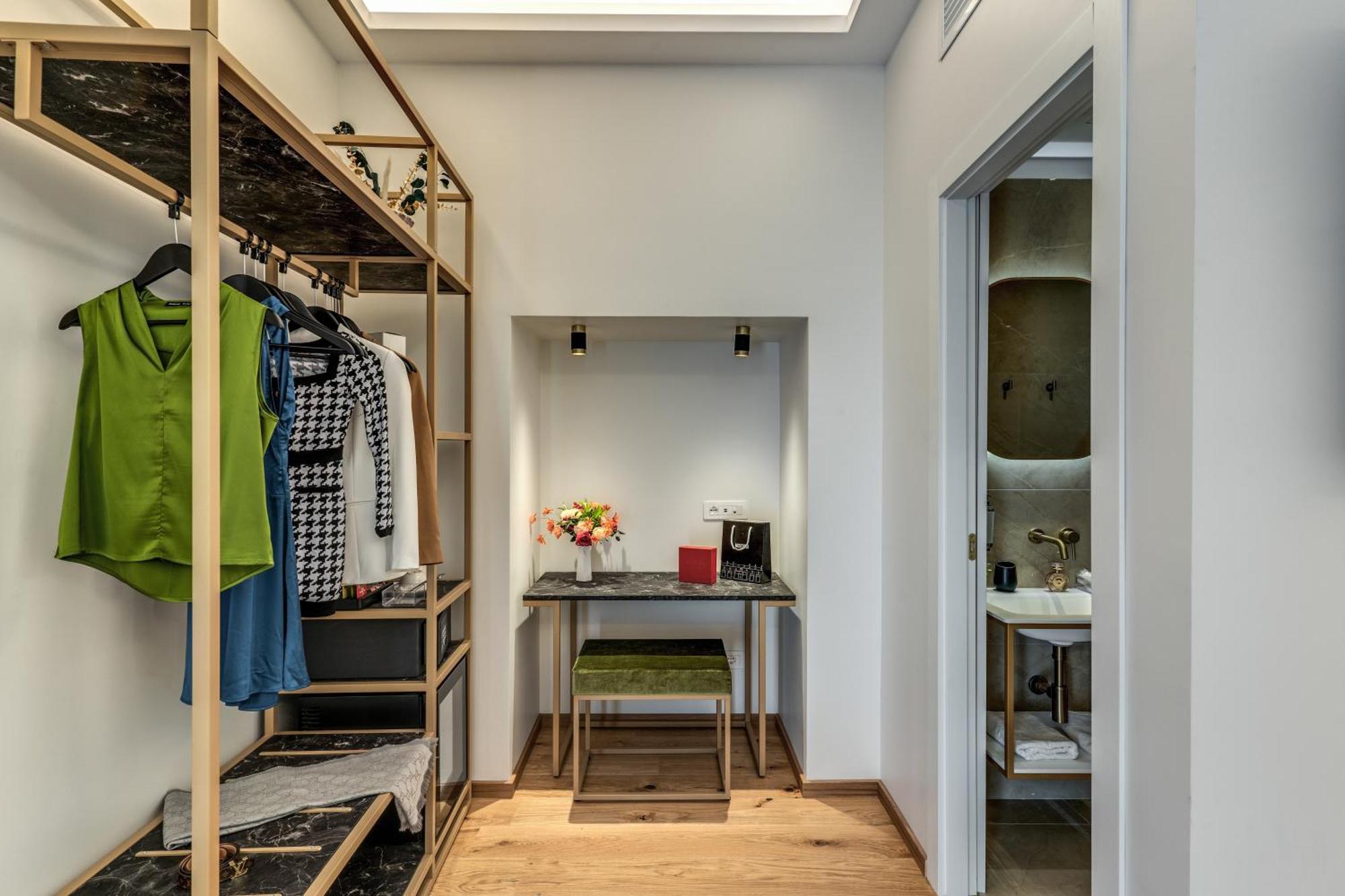 Goldoni 47 Roma