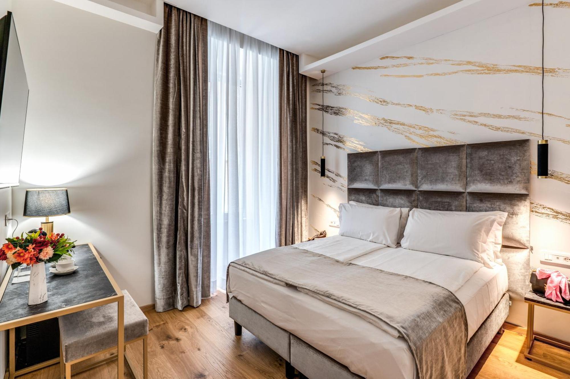 Goldoni 47 3* Roma